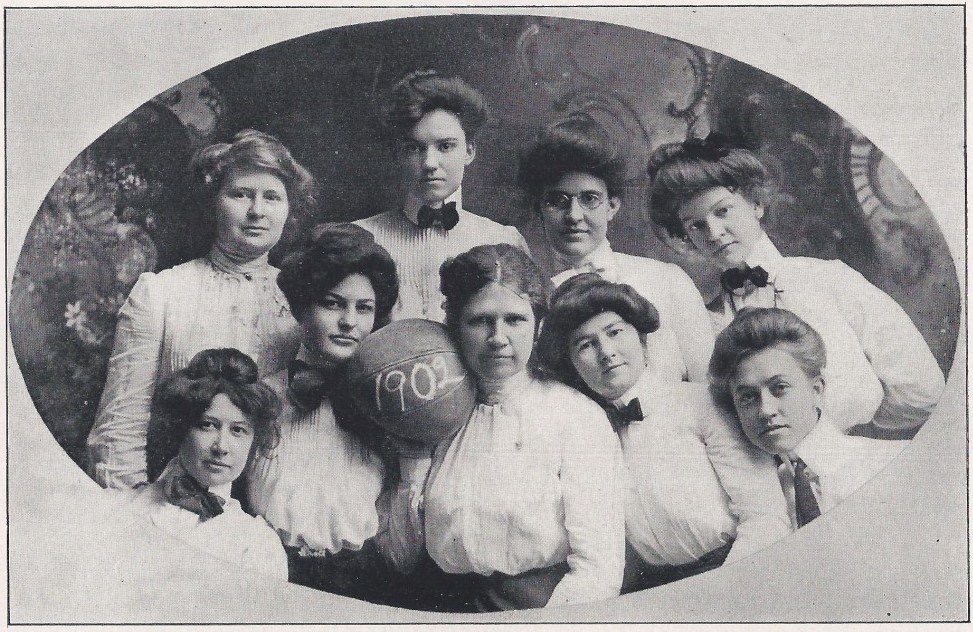 1902-wbb.jpg