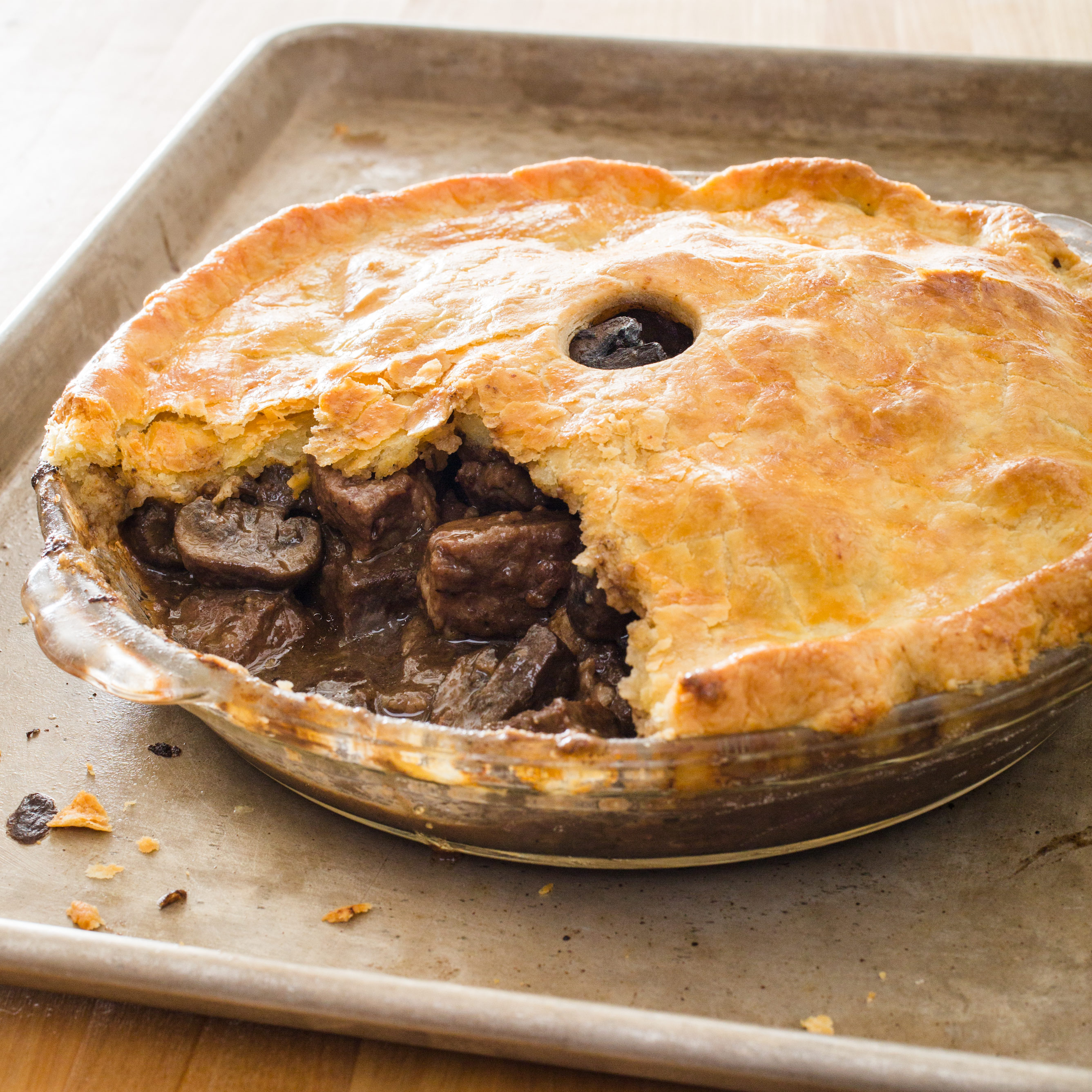 36678_sfs-pub-style-steak-pie-17.jpg