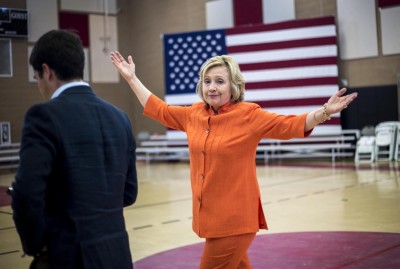 hillary-clinton-shrug-orange-pantsuit-emails-2-400x269.jpg