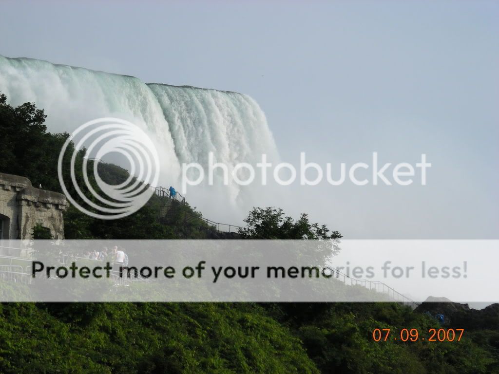 NiagaraFalls011.jpg