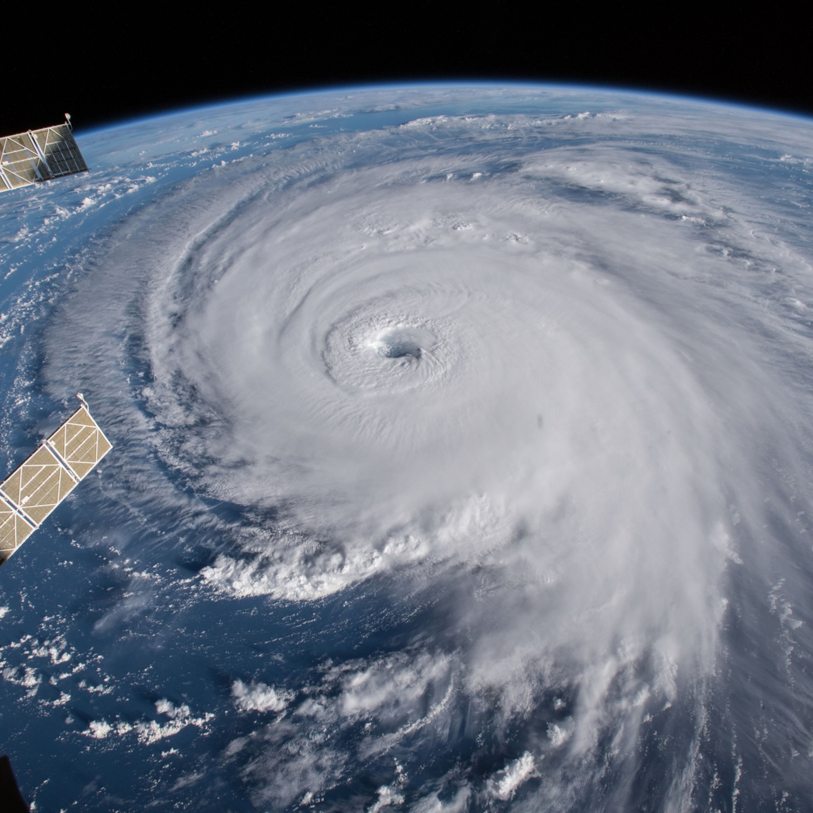 hurricane-florence-iss056e162202_orig_square.jpg