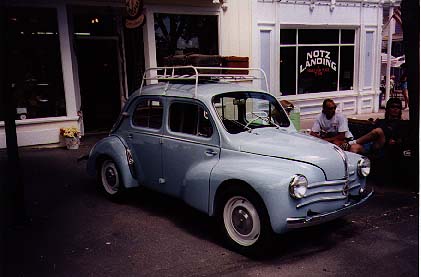 renault4cv.jpg