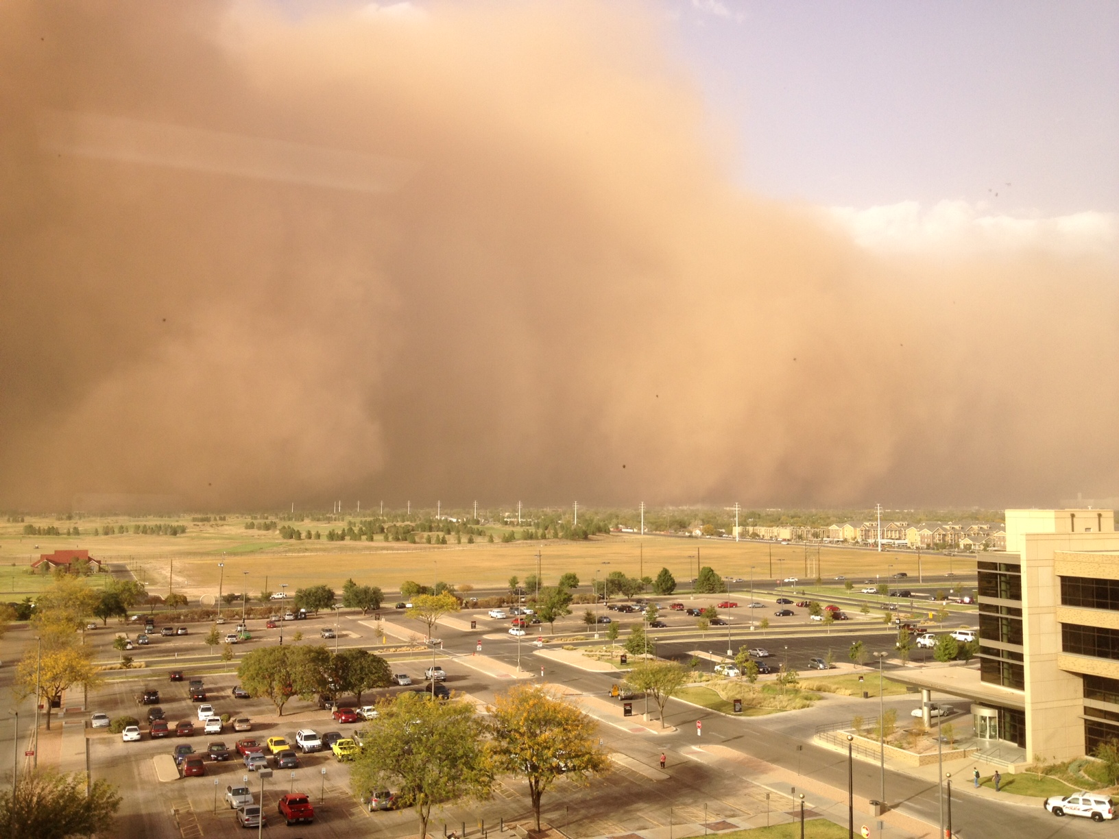 lubbock-dust-storm-10_17_2011.jpg