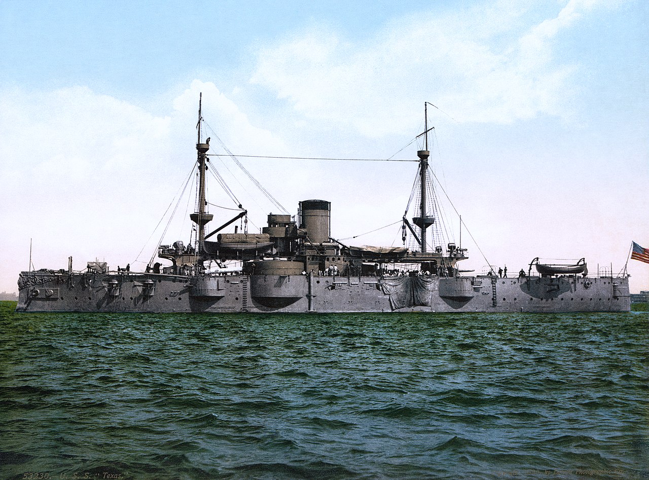 1280px-USS_Texas2.jpg