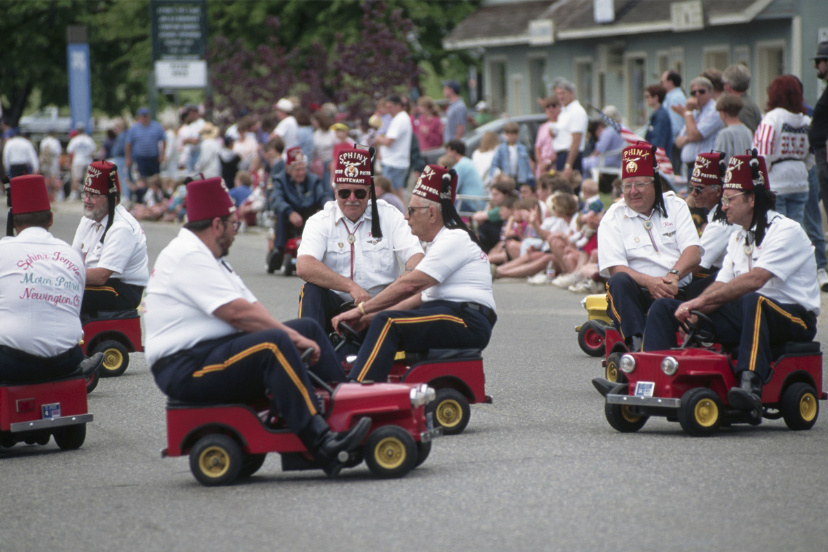 shriners-little-cars-1200x800.jpg