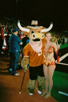 19fdfdab24fe4df1a4309a52bf4c9f41--texas-longhorns-austin.jpg