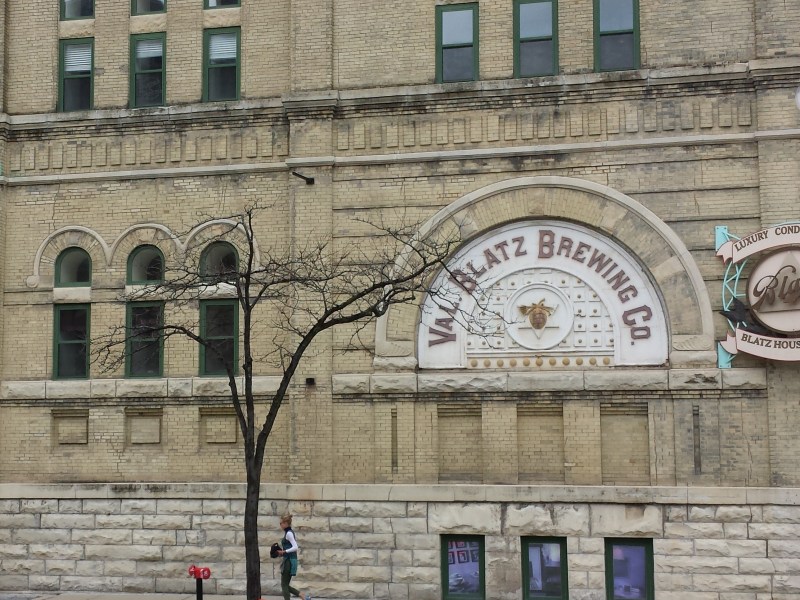 blatz-brewery2.jpg