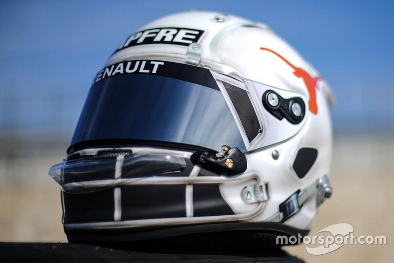 helmet-of-daniel-ricciardo-ren-1.jpg