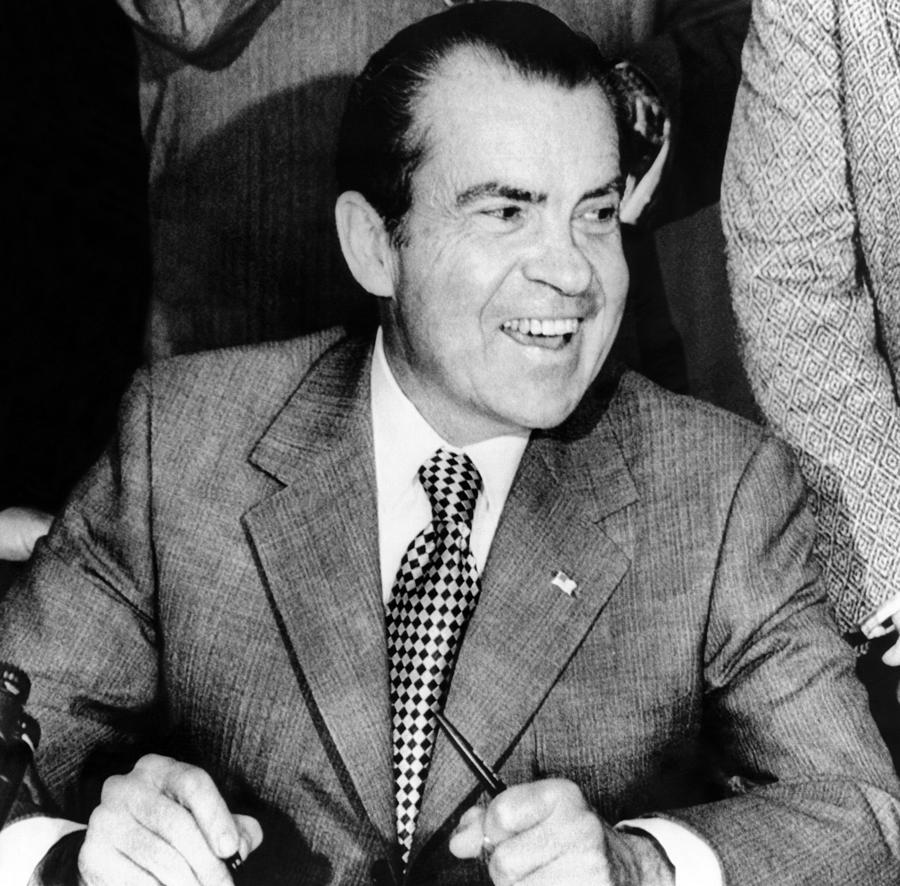 president-richard-nixon-smiles-everett.jpg